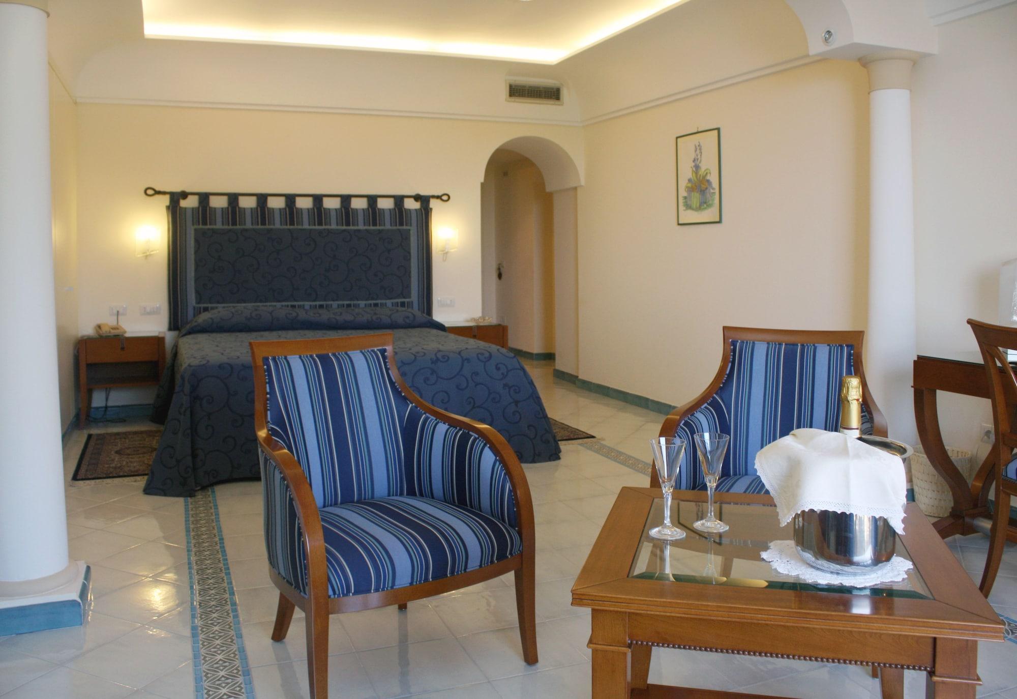 Hotel Rufolo Равелло Экстерьер фото