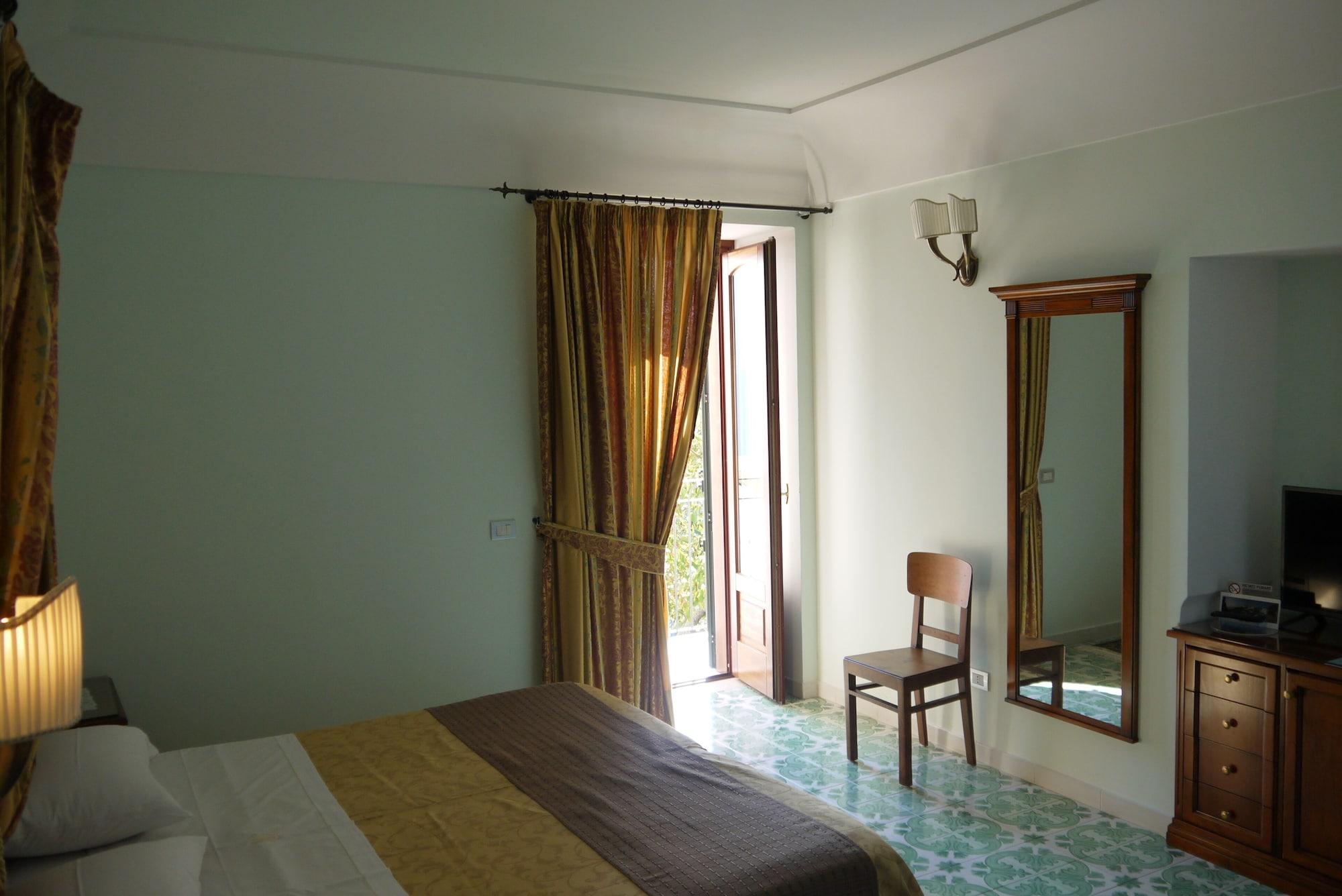 Hotel Rufolo Равелло Экстерьер фото