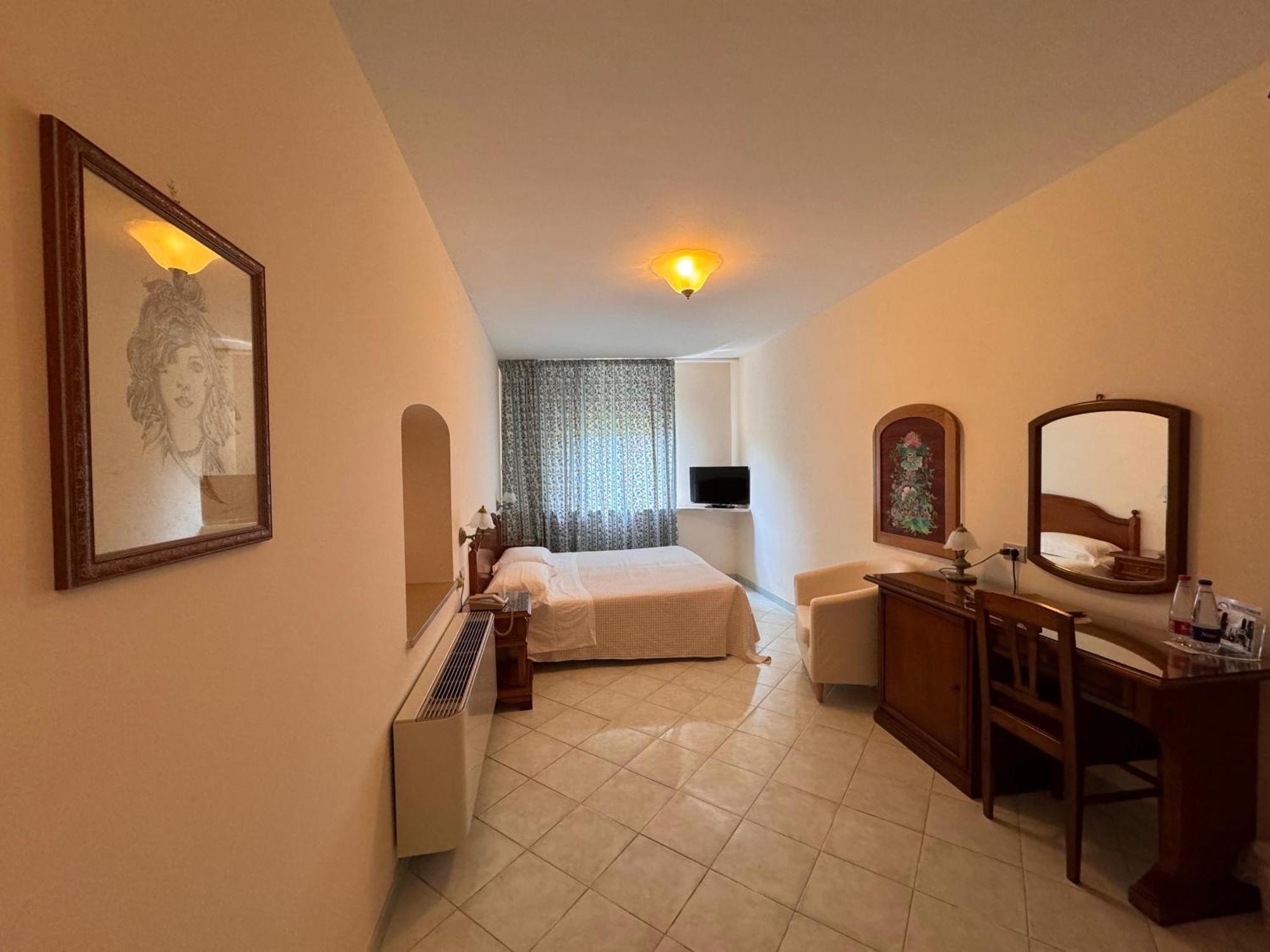 Hotel Rufolo Равелло Экстерьер фото