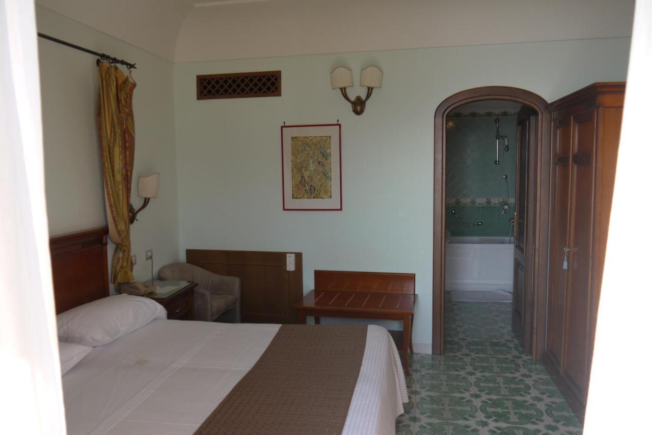 Hotel Rufolo Равелло Экстерьер фото